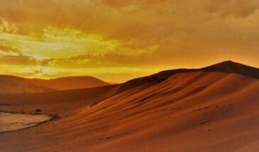 dunes Sossousvlei Namibia- Dusty Trails Safaris Namibia & Dusty Car Hire Namibia